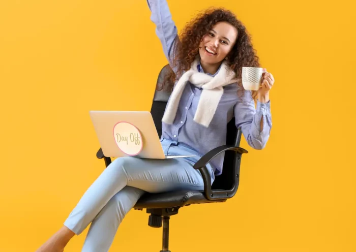 Planifiez vos jours travaillés : différenciez jours ouvrés, ouvrables, jours fériés, et optimisez vos congés.