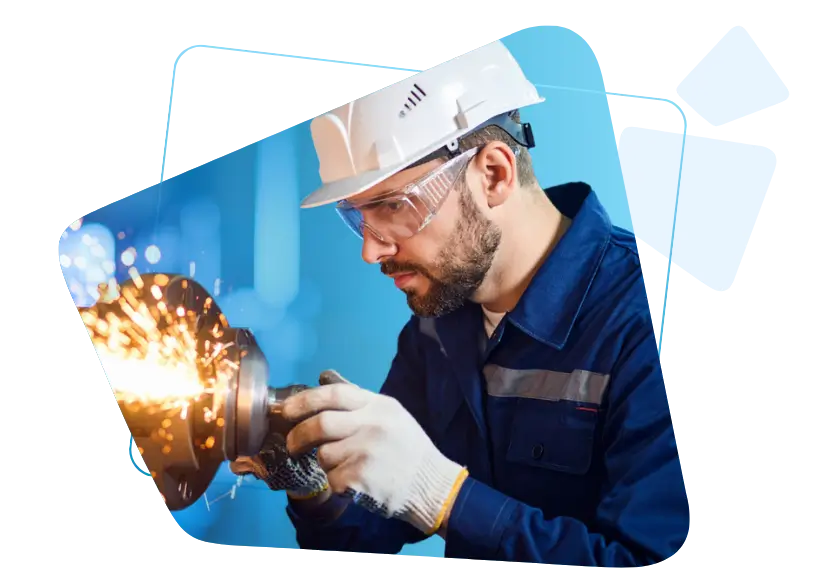 Métiers à risques dans la métallurgie : exposition, accidents du travail et importance d’une mutuelle adaptée